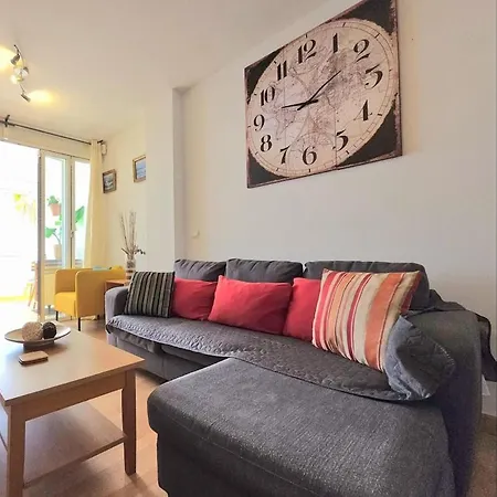 Wake Up To Panoramic Sea Views Beachfront On Promenade 2 Bed 1 Bath By Namasteelite * Torremolinos