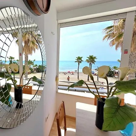 Wake Up To Panoramic Sea Views Beachfront On Promenade 2 Bed 1 Bath By Namasteelite